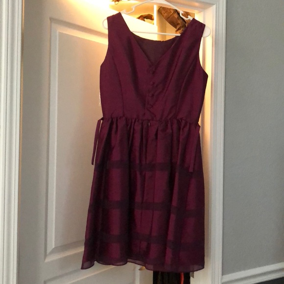 Dress - Picture 2 of 2